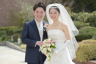 大阪で結婚式を挙げた先輩カップルの口コミ